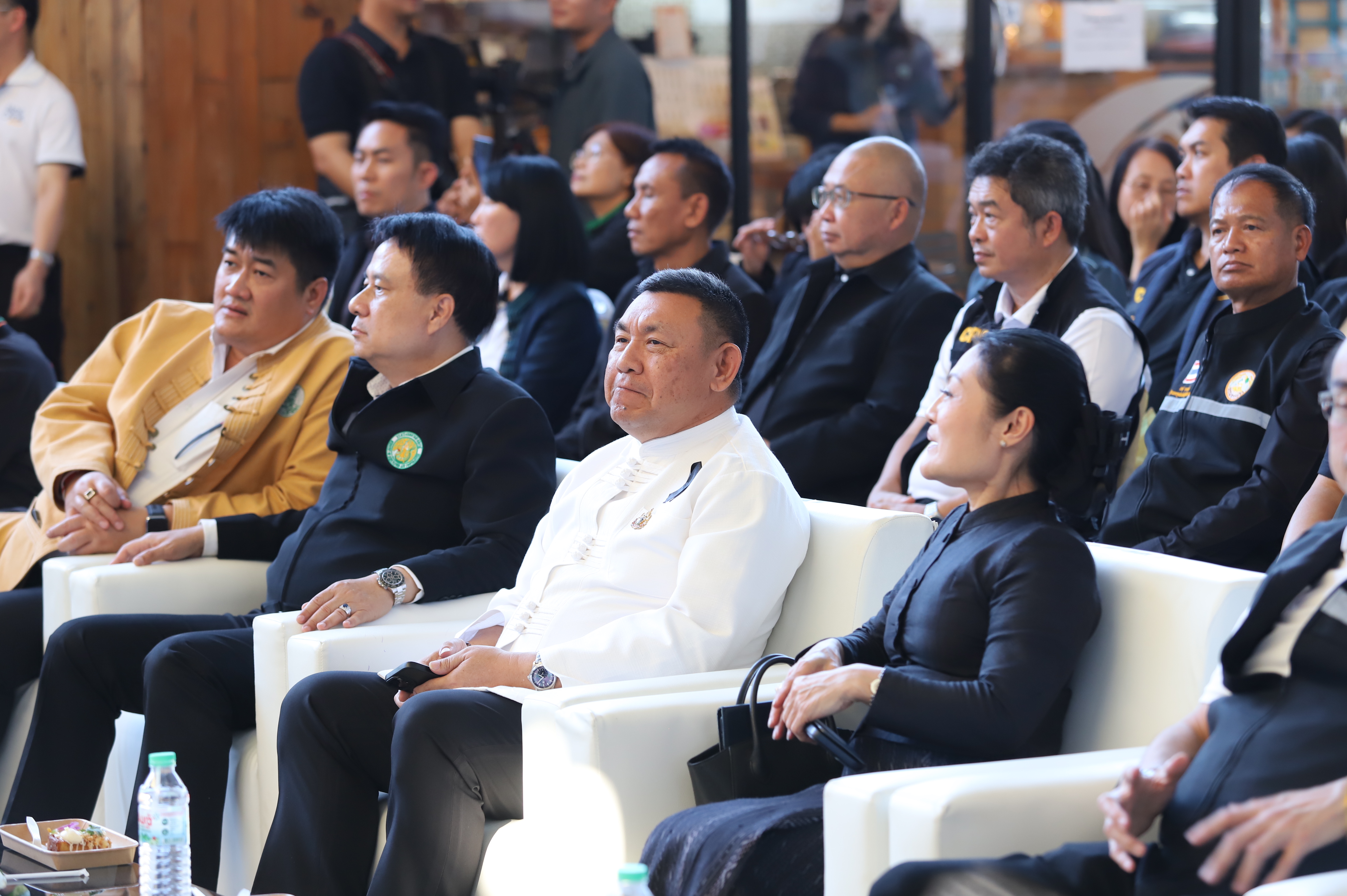 title - เริ่มแล้ว! อ.ต.ก. แฟร์ 4 ภาค @ตลาดมีโชคพลาซ่า ของดีจากทั่วประเทศรวมไว้ที่นี่ 21-25 ม.ค. นี้